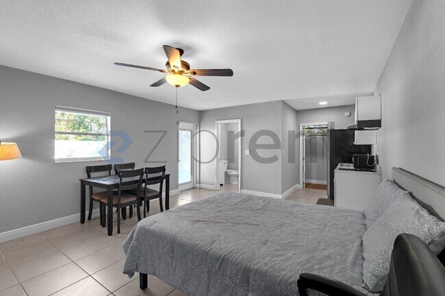 Foto del edificio - 3909 N Clearfield Ave