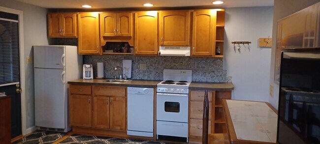 Foto del edificio - 313 West Ave