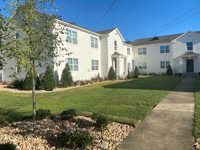 Foto del edificio - 3021 Parkridge Dr