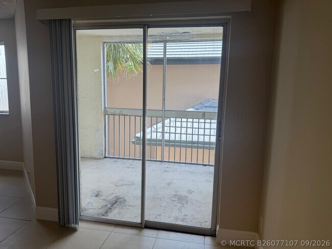 Foto del edificio - 9901 Westview Dr