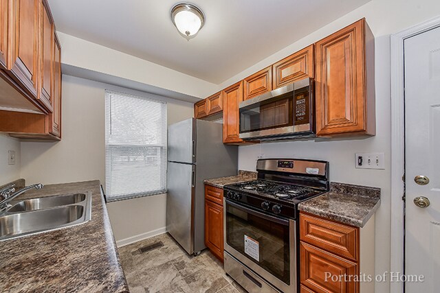 Building Photo - 2615 Country Oaks Ct
