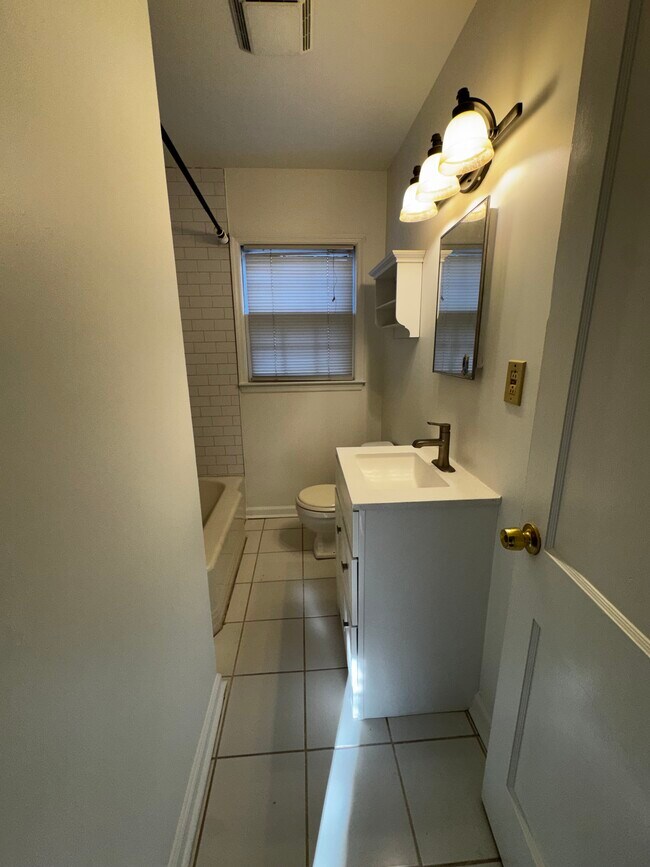 Foto del edificio - 1889 Clearwater Dr SE