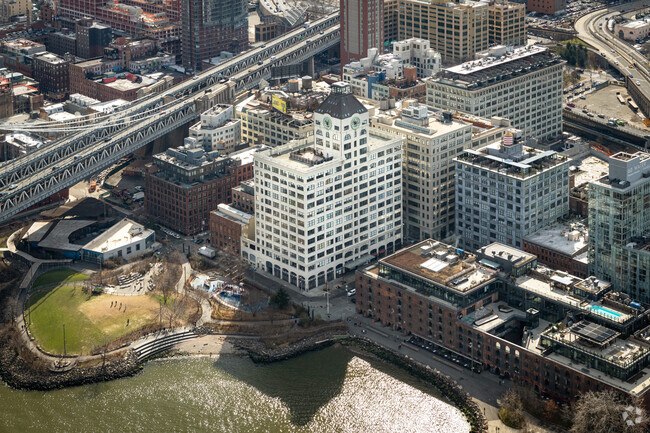 Foto del edificio - The Clock Tower Building