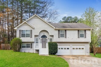 Building Photo - 5390 Springbrook Dr SW