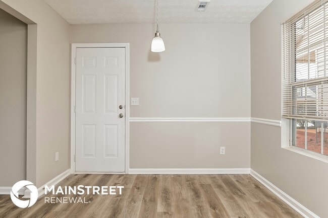 Building Photo - 3080 Tussahaw Crossing