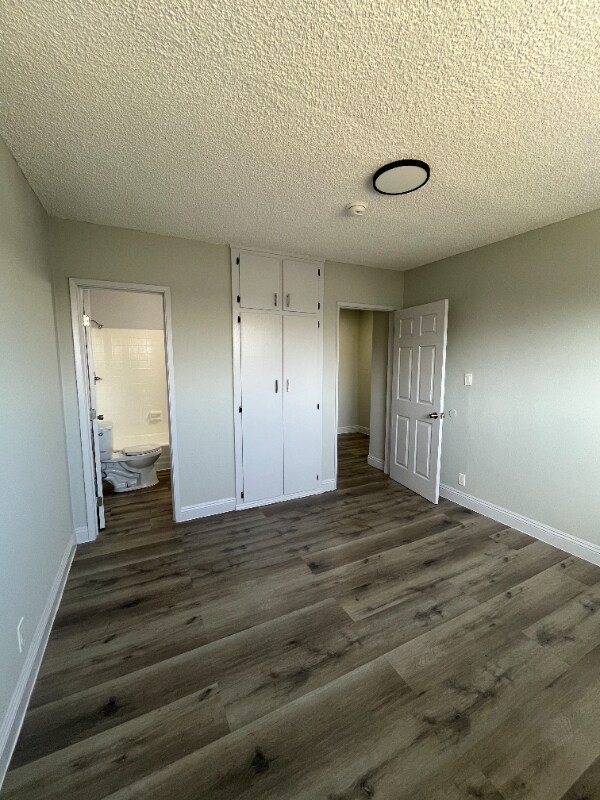 Foto del edificio - 1060 W 117th St
