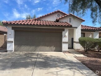 Building Photo - 3020 W Red Fox Rd