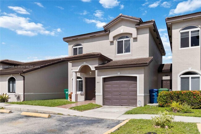 Foto del edificio - 8431 NW 188th Terrace