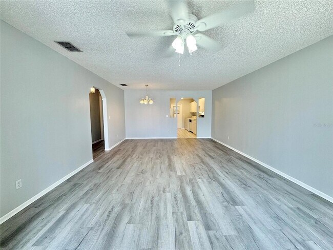 Foto del edificio - 615 Ridge Terrace