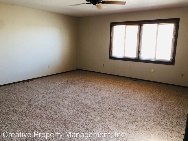 Foto del edificio - 2 br, 2 bath House - 606 19th Ave SE #6
