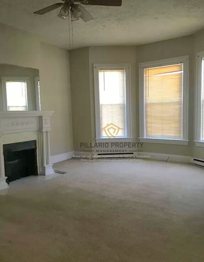 Foto del edificio - 300-302 S 7th St