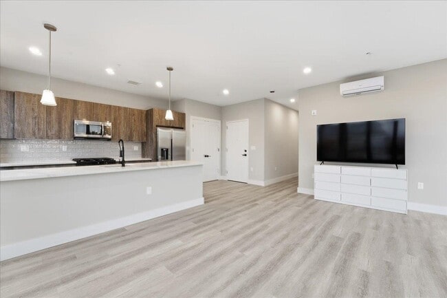 Foto del edificio - 3516 John F. Kennedy Blvd