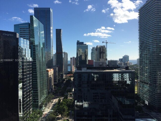 Foto del edificio - 1060 Brickell Ave