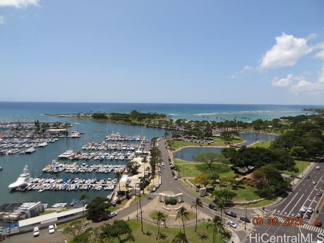 Primary Photo - 1600 Ala Moana Blvd