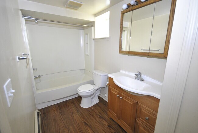 Foto del edificio - 558 S 5th Ave