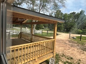 Building Photo - 360 Jammye Dr