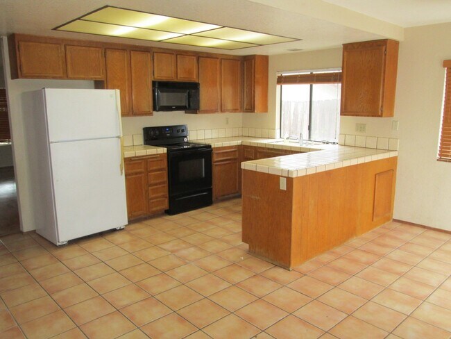 Foto del edificio - 3 Bedroom - Plus Office -  Single Story Ho...