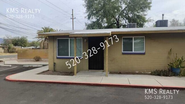 Foto del edificio - 5126 E Bellevue St