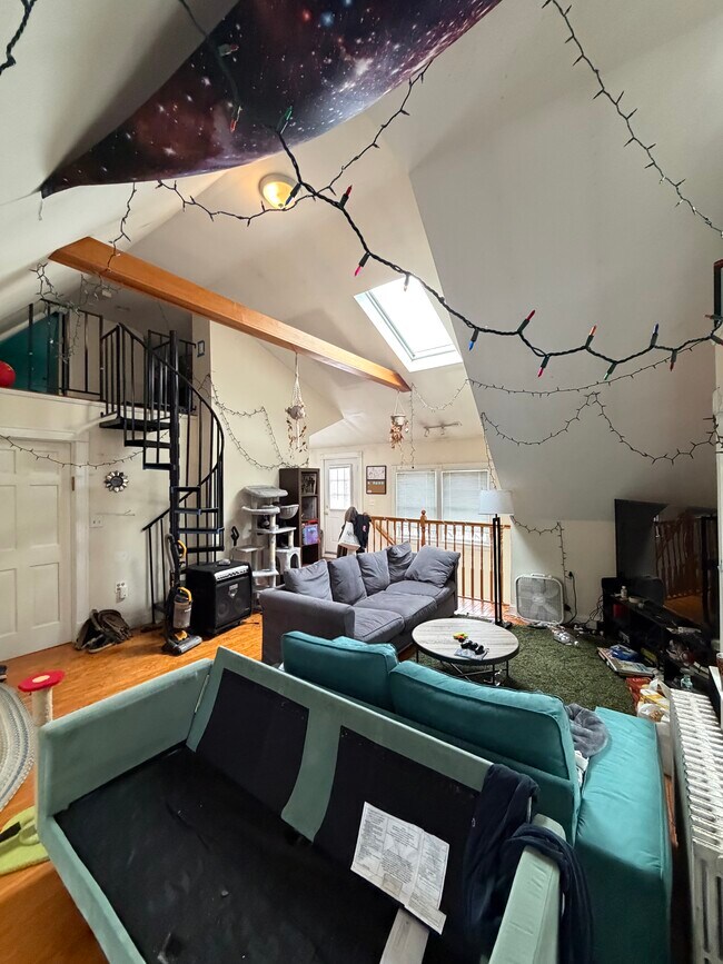 Foto del edificio - 62 Ridgemont St