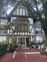 Building Photo - 3690 Inverrary Dr