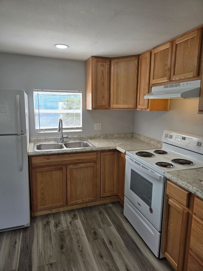 Building Photo - One Bedroom One Bath Manufactured Home