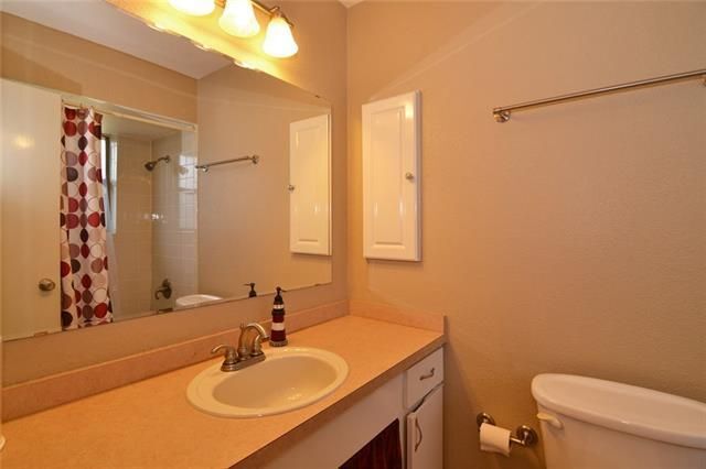 Foto principal - 3218 ridgeway street