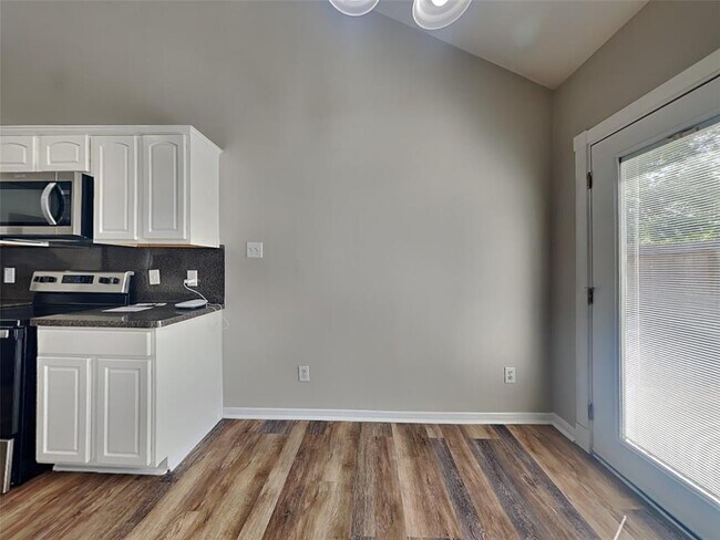 Building Photo - 4911 Bryant Ridge Rd