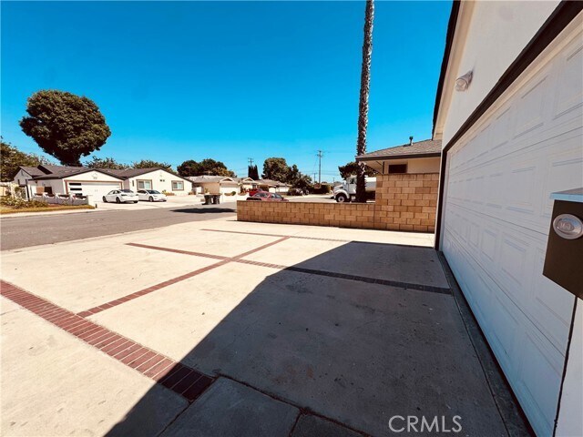 Foto del edificio - 12431 Merrill St