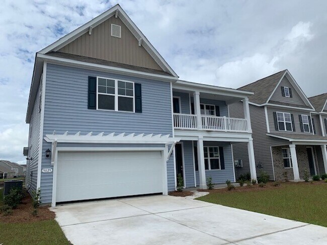 Building Photo - 5025 Magnolia Village Way