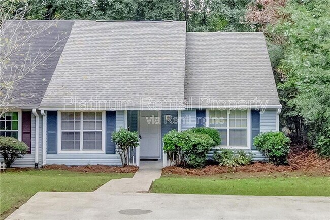 Building Photo - 5113 Hill Farm Dr NE