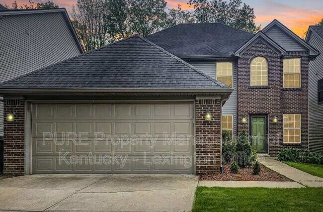 Foto del edificio - 528 Newbury Way