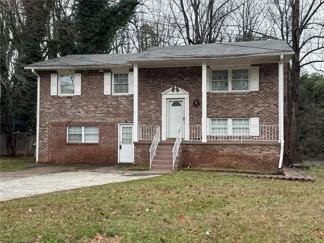 Building Photo - 956 Slash Pine Rd