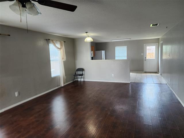 Building Photo - 5525 Parkview Hills Ln