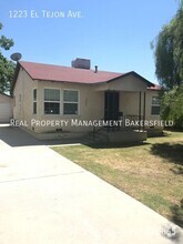 Building Photo - 1223 El Tejon Ave