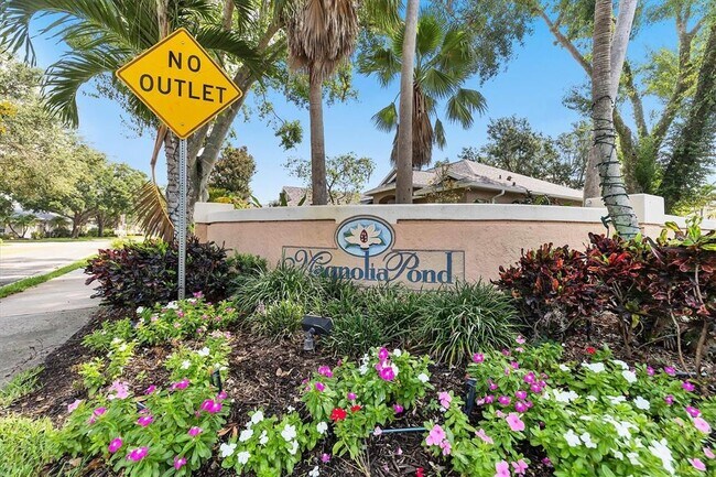 Foto del edificio - 5276 Magnolia Pond Dr