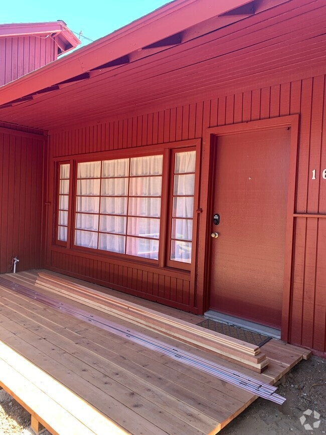 Building Photo - 167 Norfolk Dr
