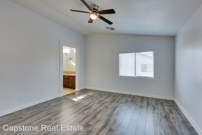 Foto del edificio - 4 br, 2.5 bath House - 6519 Holyrod Park Ct.