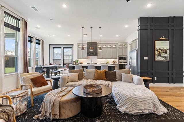Building Photo - 421 Wolf Creek Dr