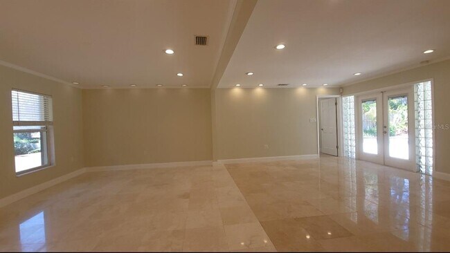 Foto del edificio - 1506 S Trask St