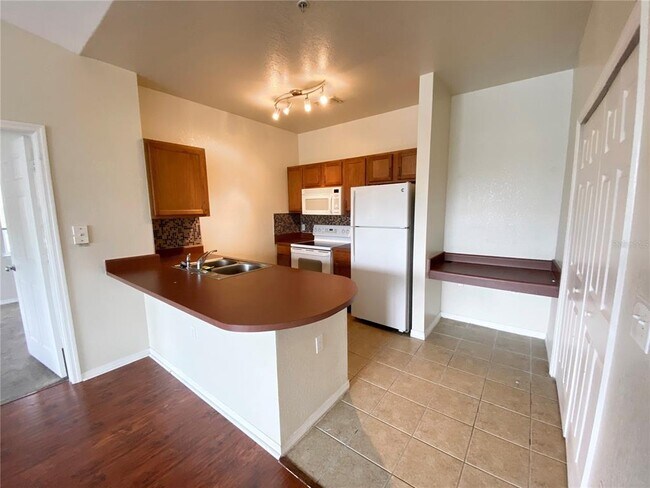 Building Photo - 8213 Claire Ann Dr