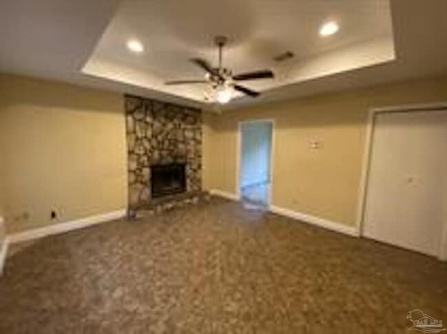 Foto del edificio - 8810 Fowler Ave