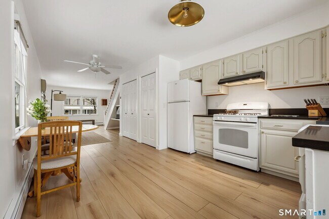 Foto del edificio - 19 Windy Knolls