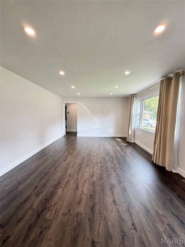Foto del edificio - 76 Gatewood Ct