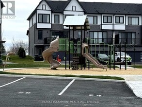 Building Photo - 160 Densmore Rd