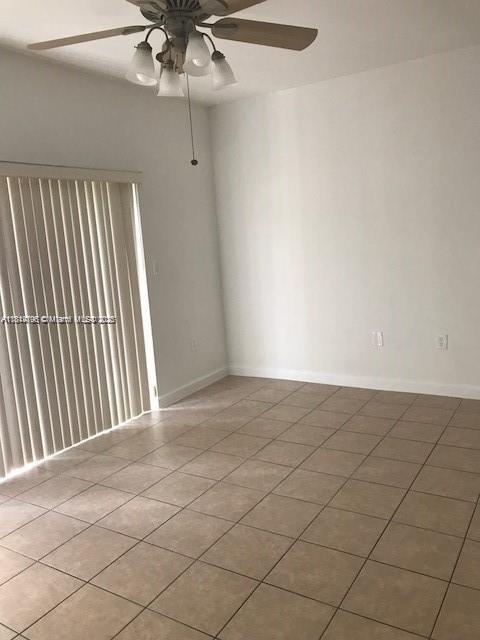 Foto del edificio - 1650 NE 33rd Ave