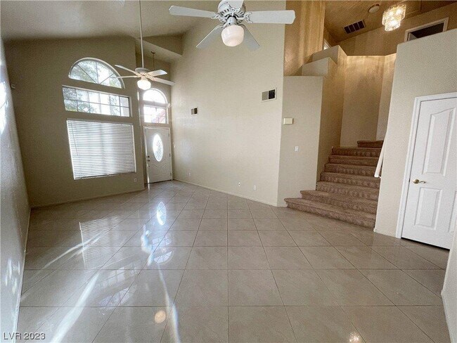 Foto del edificio - 2104 Mountain Echo Ave