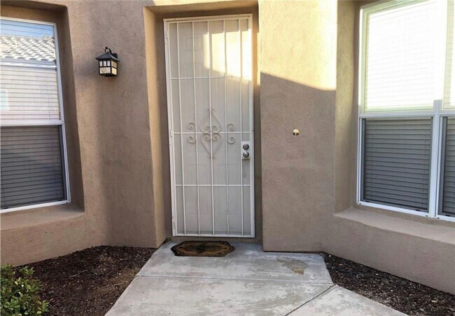 Foto del edificio - 3 br, 2 bath House - 9200 Penn Station St.