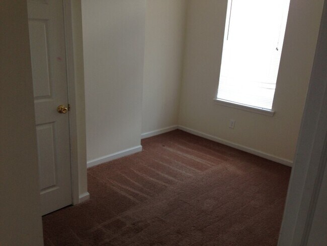 Habitación 1 - 120 N 34th St