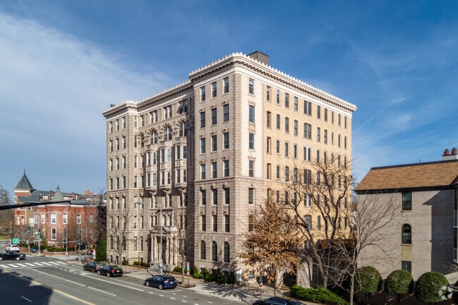 Building Photo - Iowa Condominiums