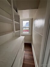 Building Photo - 432 Wohlers Ave